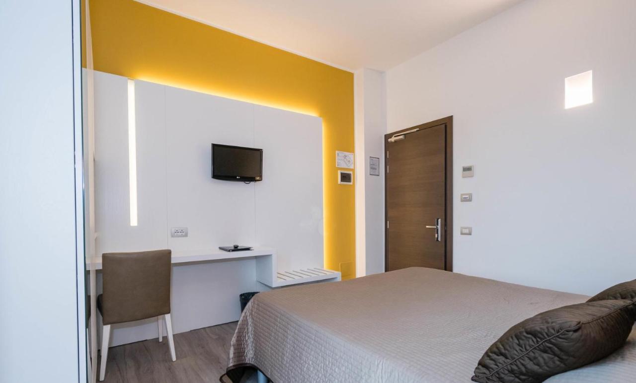 Standard Double or Twin Room Balcony