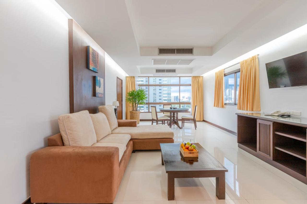 Pinnacle Suite