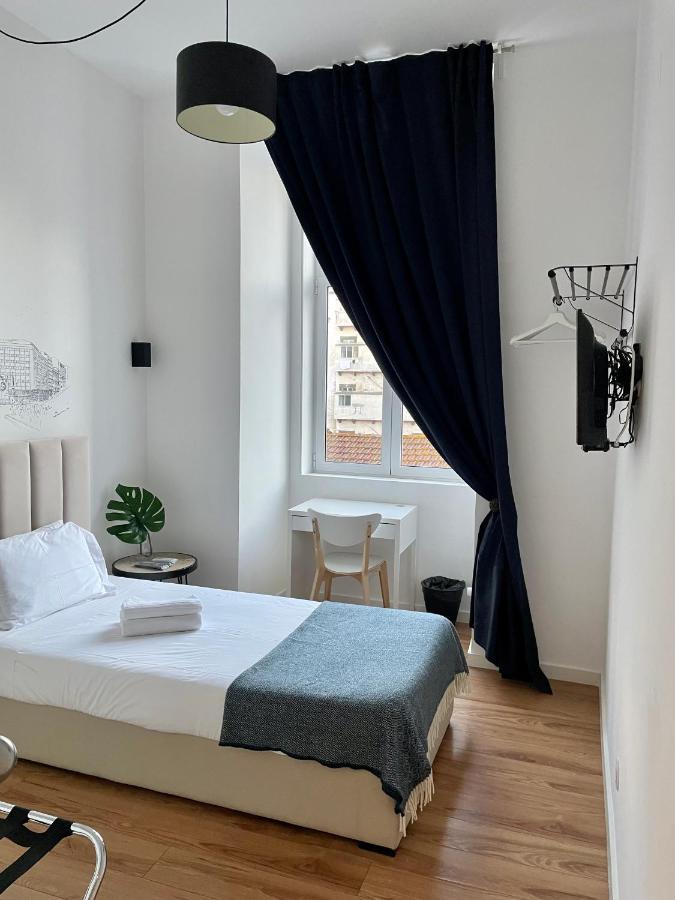 Superior Single Room Private Bathroom
