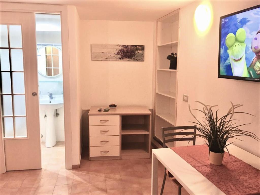 Double or Twin Room Annex