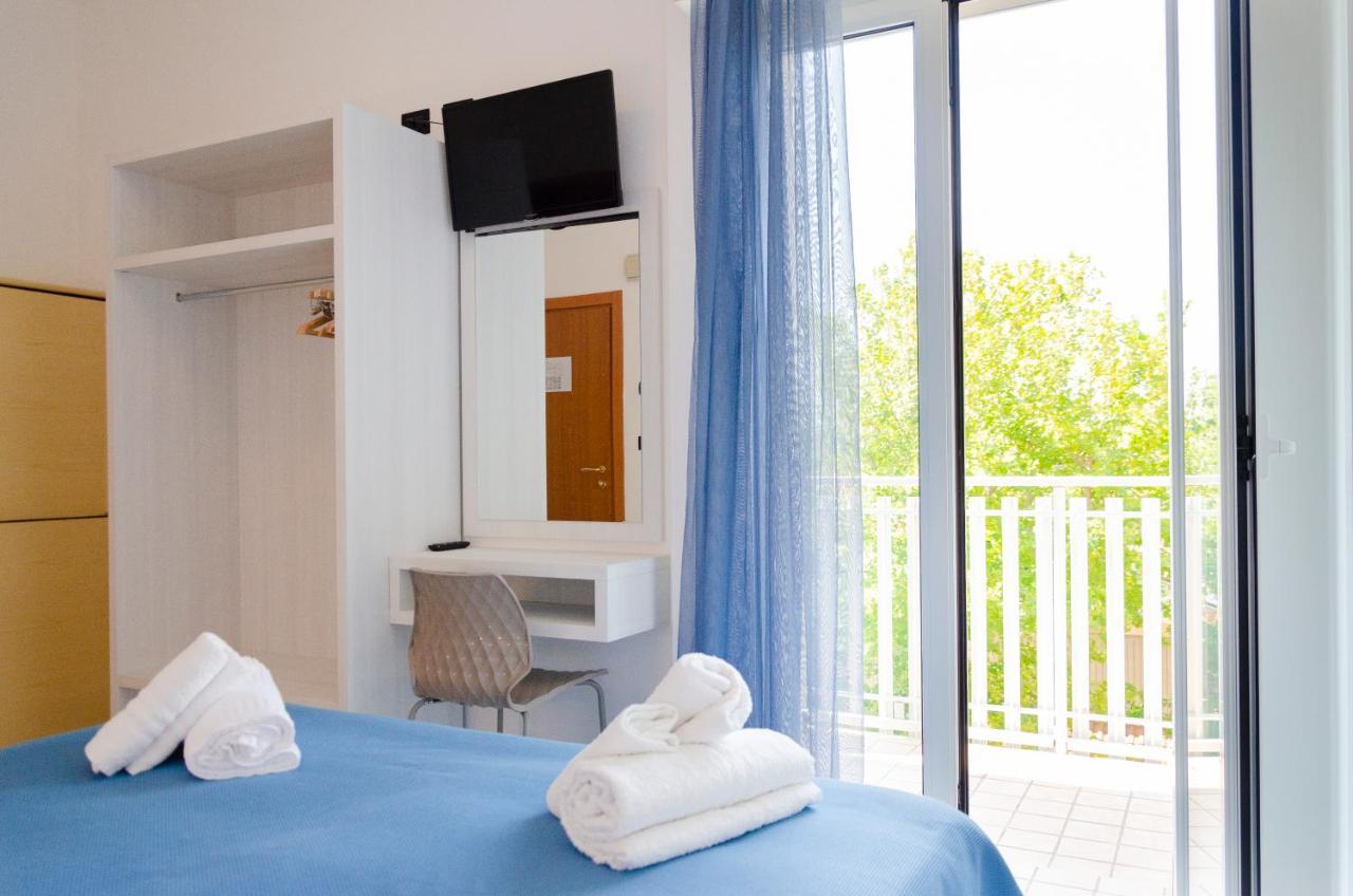 Double or Twin Room Balcony