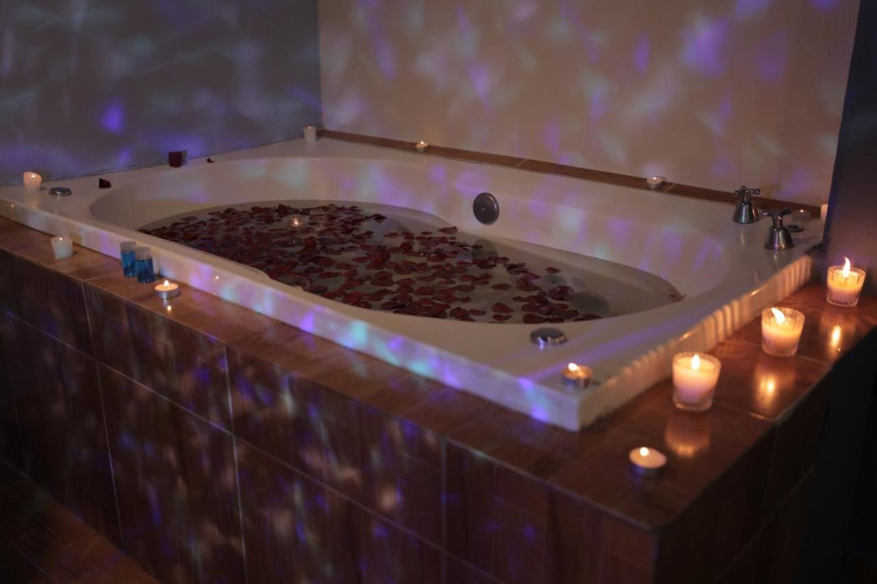 Suite met Kingsize Bed en Bubbelbad
