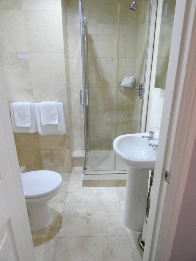Quadruple Room,1543302019:JPEG