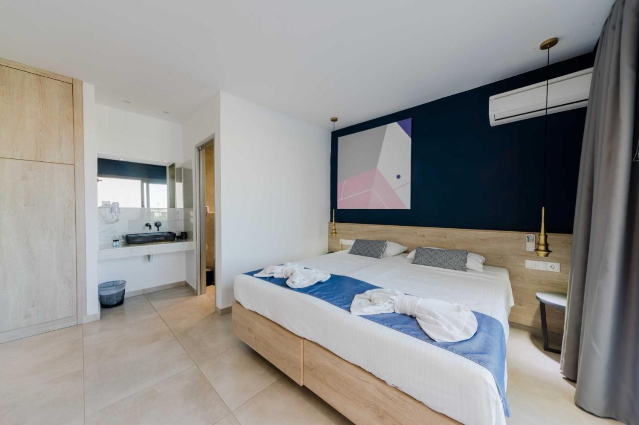 Deluxe Double Room Garden View