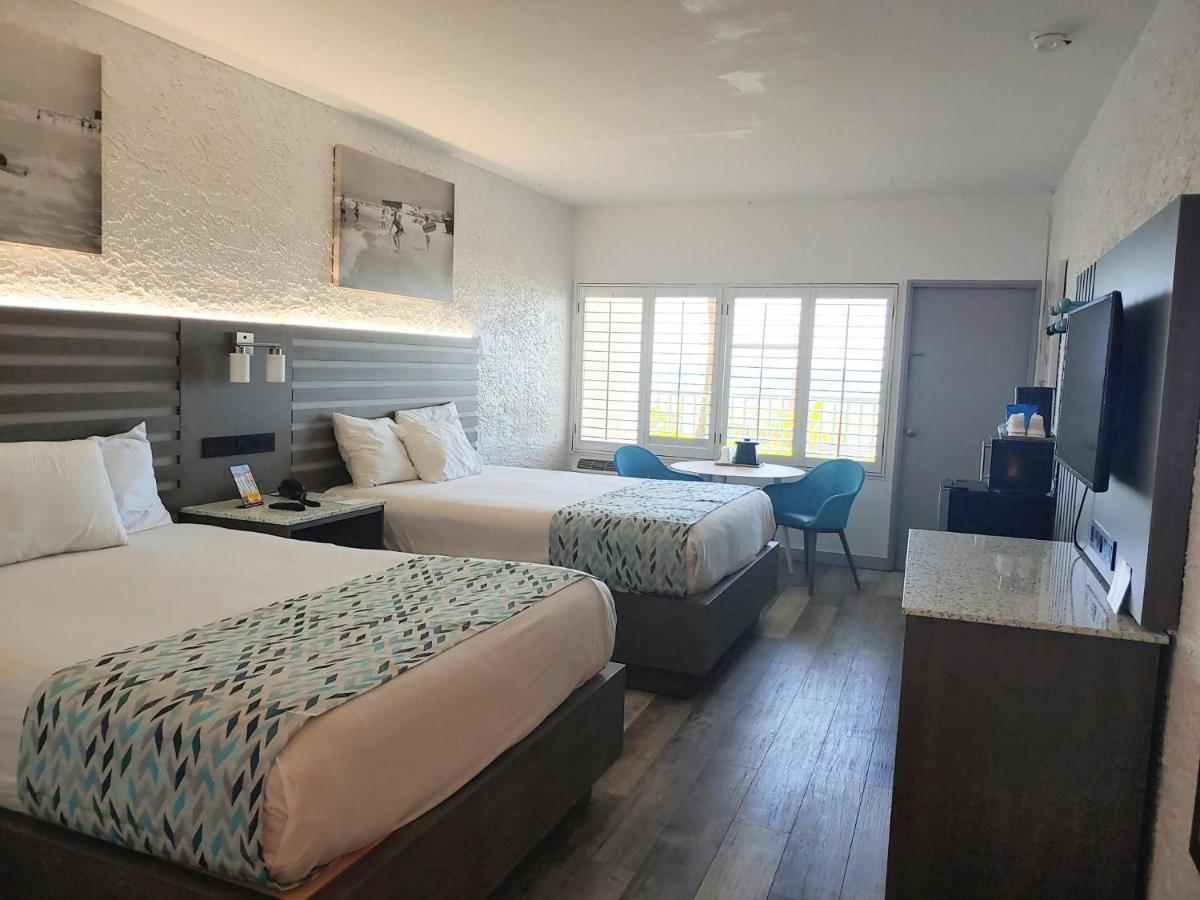 Standard Queen Room Two Queen Beds Gulf View No Resort Fee,1272098956:JPEG