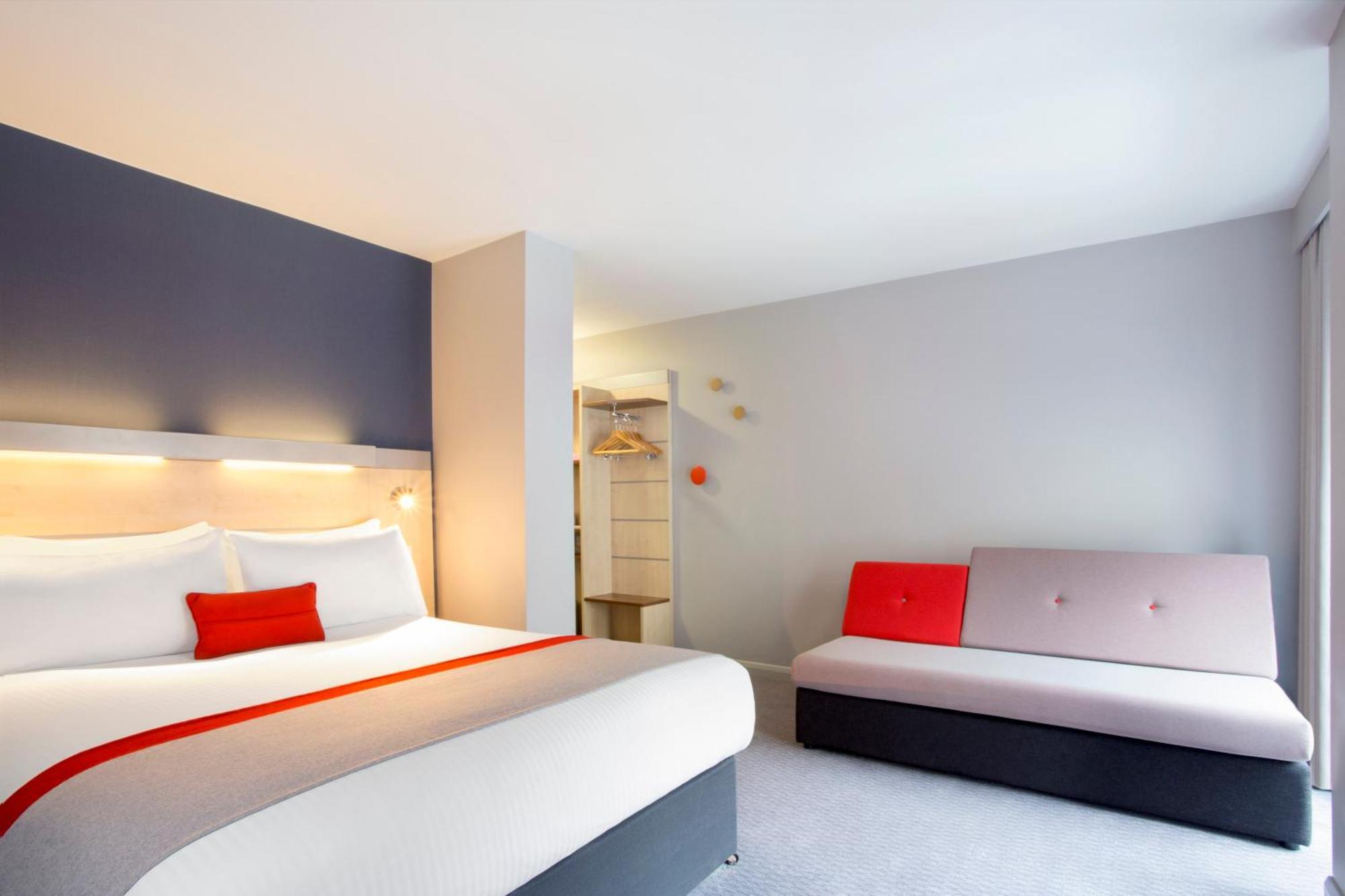 Standard Double Room with Single Sofa Bed and Free Hot Breakfast