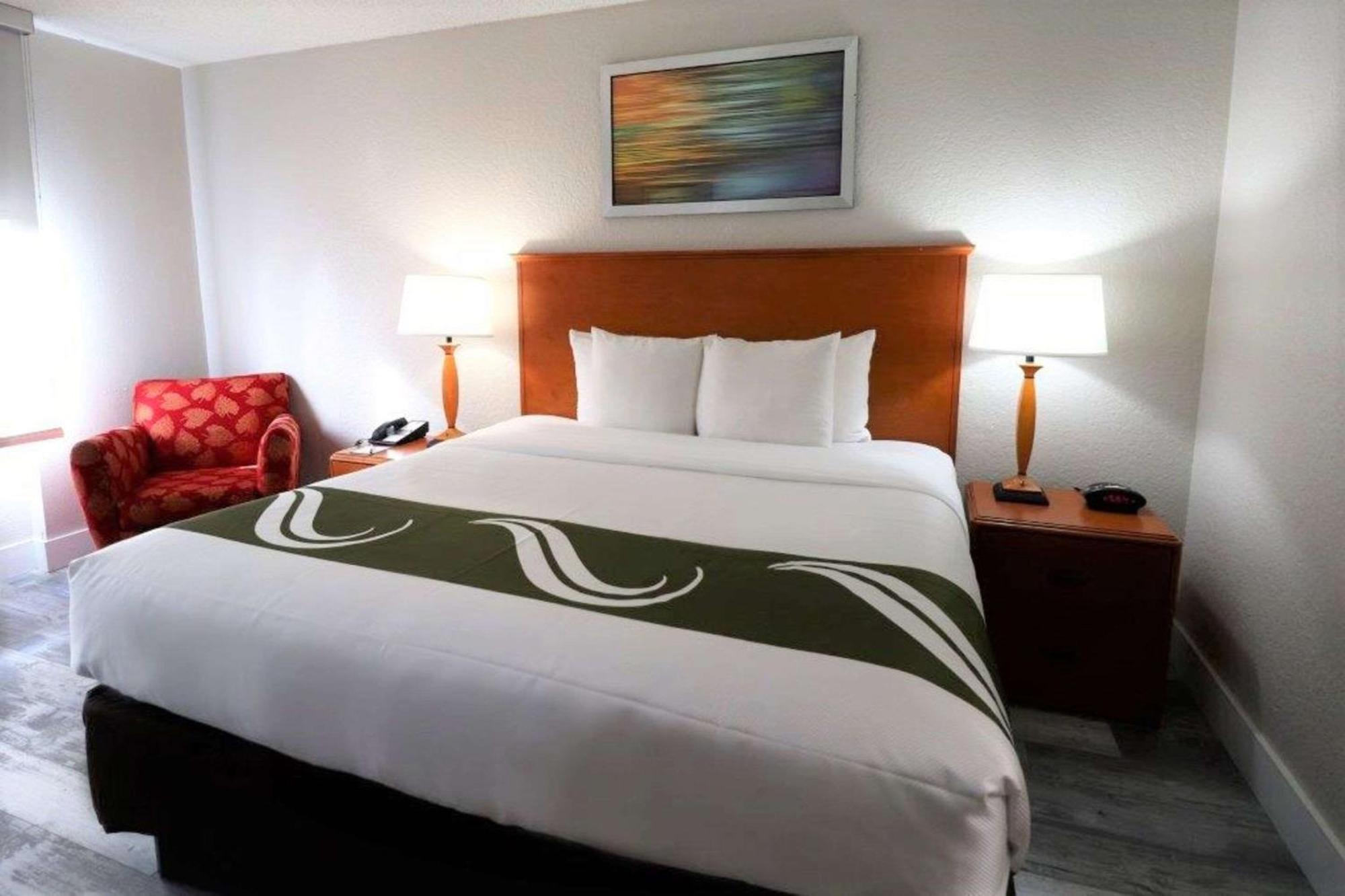 King Room,1279529266:JPEG