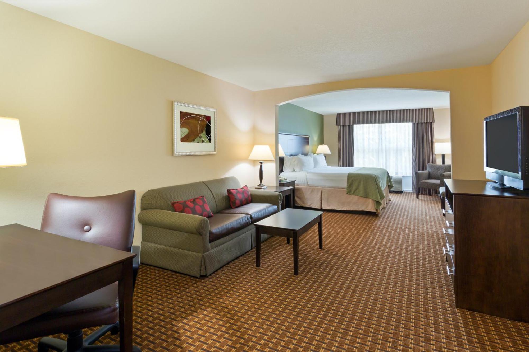 One-Bedroom Suite,1281375082:JPEG