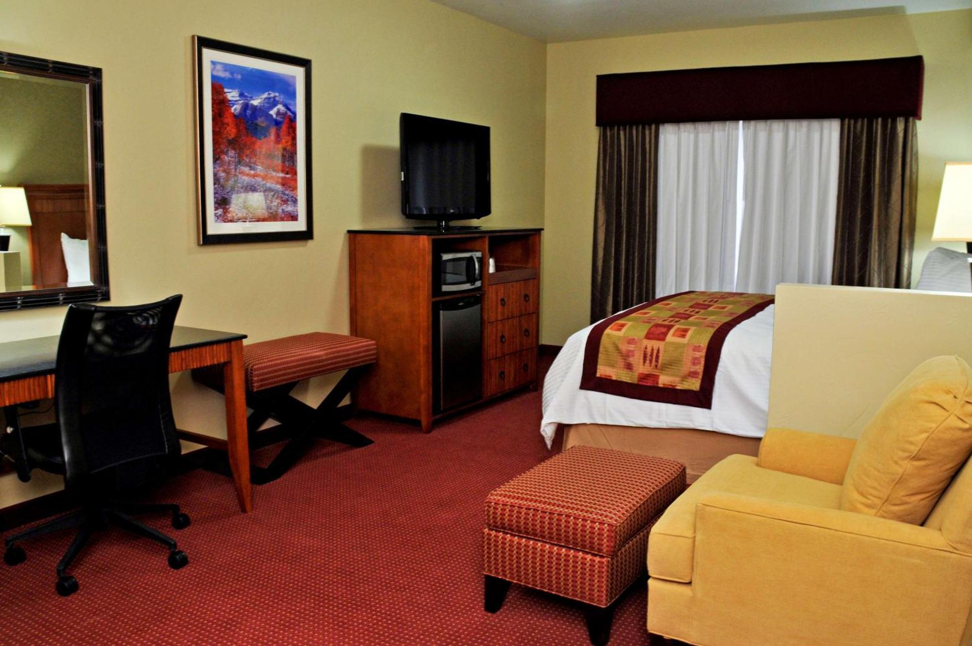 King Suite with Whirlpool - Non-Smoking,1283934505:JPEG