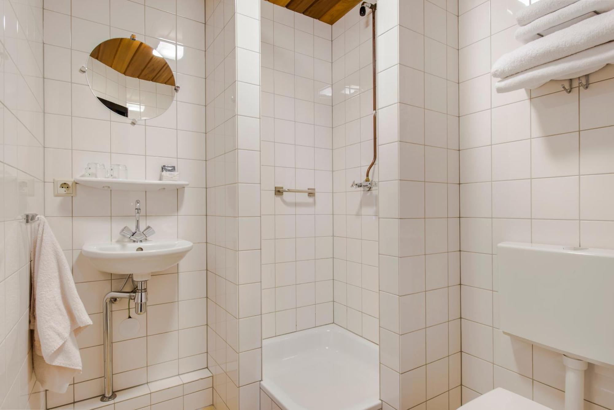Eenpersoonskamer met Eigen Badkamer