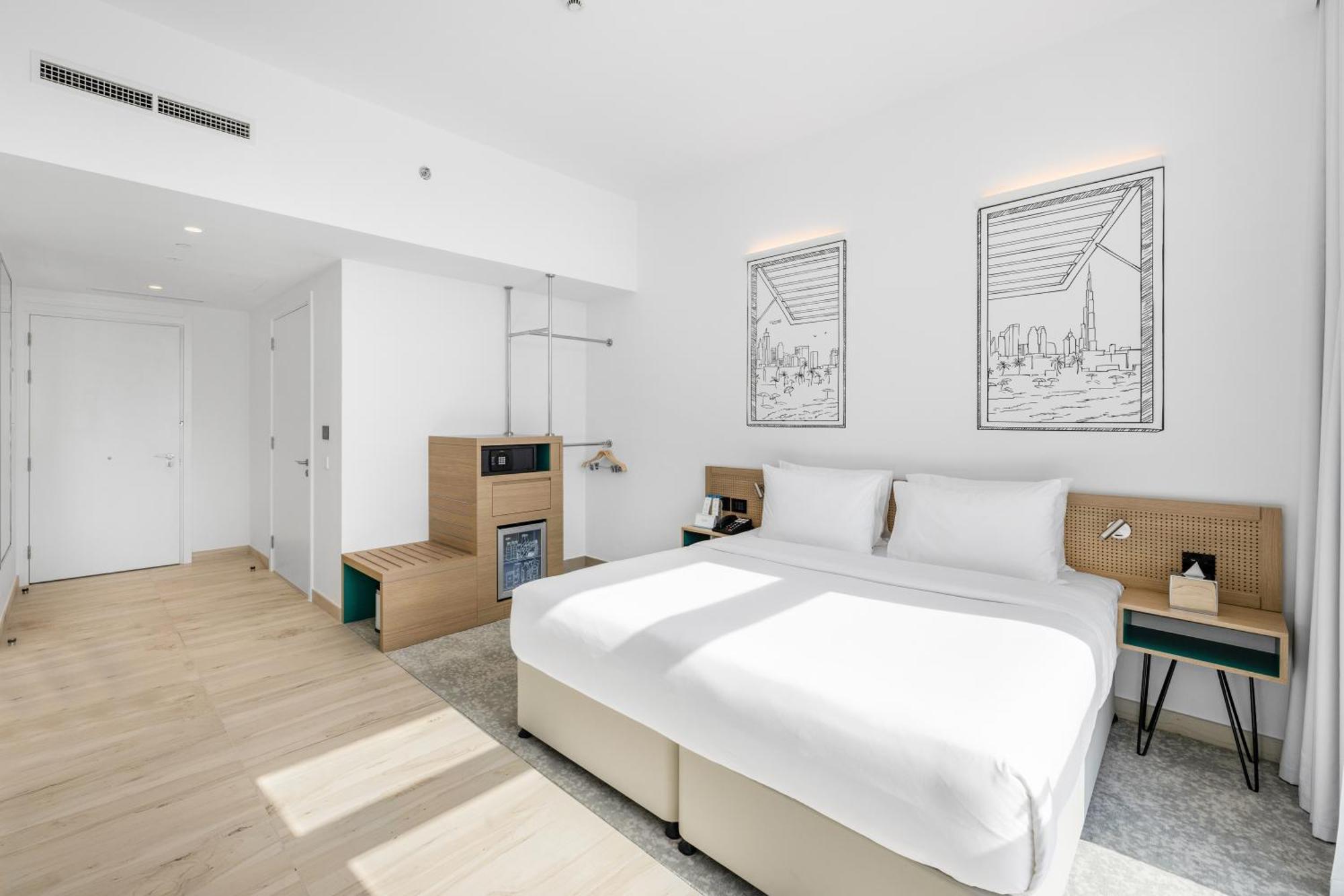 Standard King Room