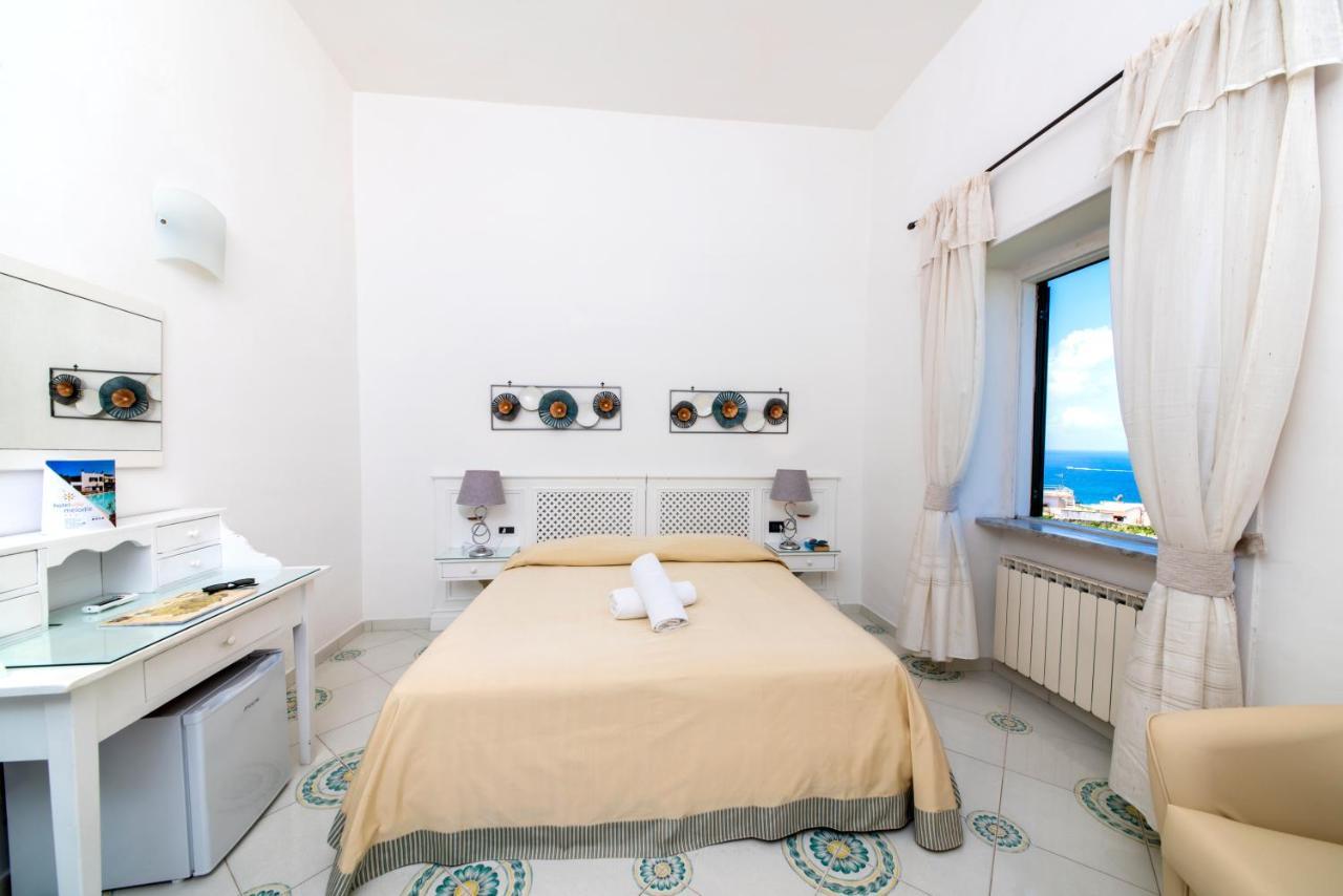 Double or Twin Room Sea View