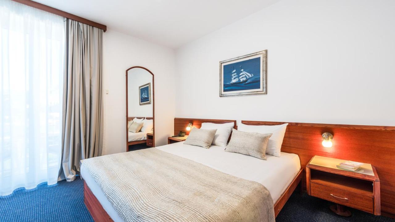 Offre Limitée - Chambre Double/Lits Jumeaux Standard - Demi-Pension Incluse