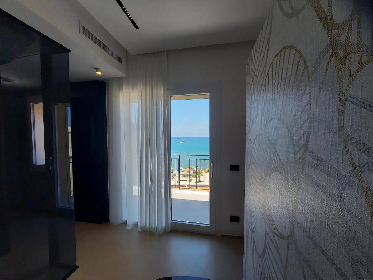 King Room with Sea View,1299435808:JPEG