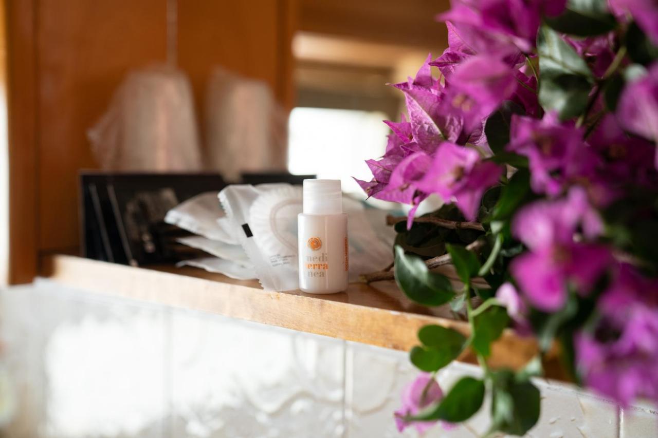 Double Room with Private Bathroom,1293867685:JPEG