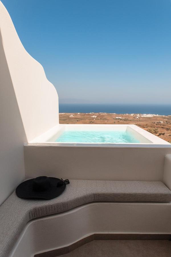 Elegant Suite Panoramic Sea View Outdoor Hot Tub