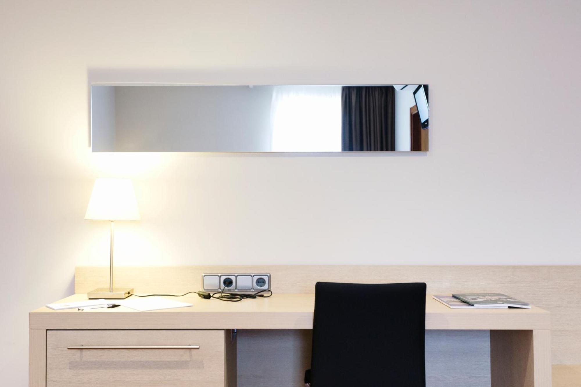 Triple Room,1296795874:JPEG