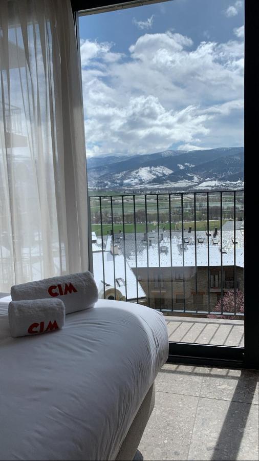 Double Room Mountain View