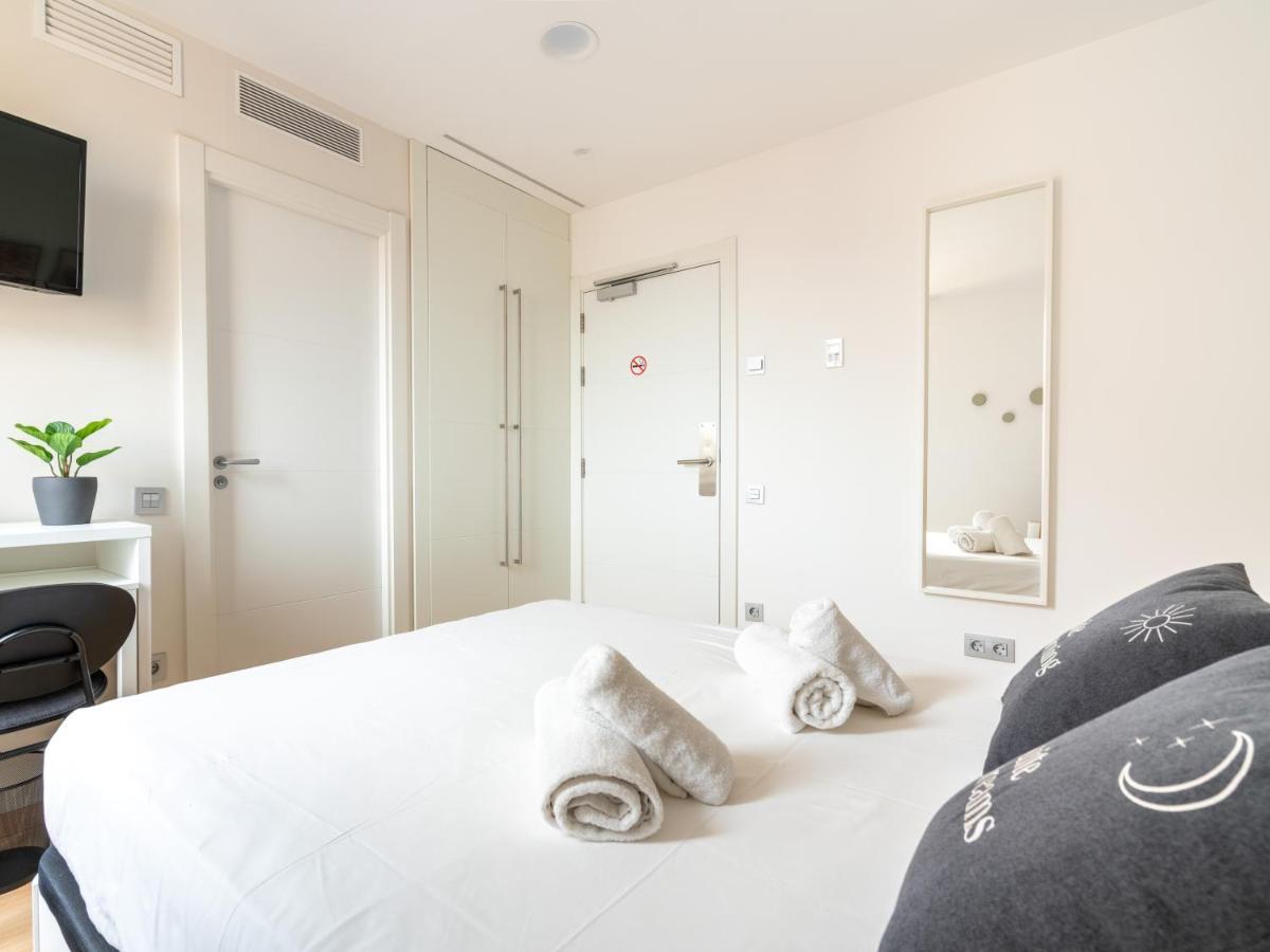 Economy Double Room,1298946901:JPEG