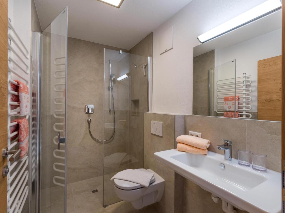 Standard Apartment mit Dusche