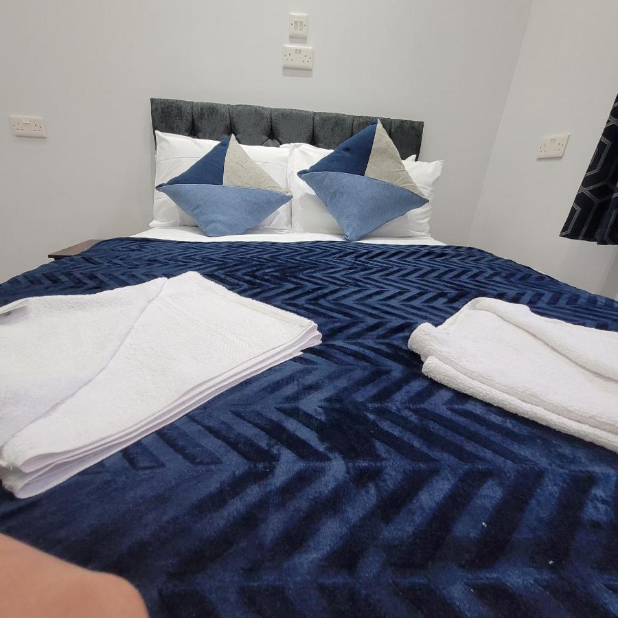 Dreibettzimmer mit eigenem Bad