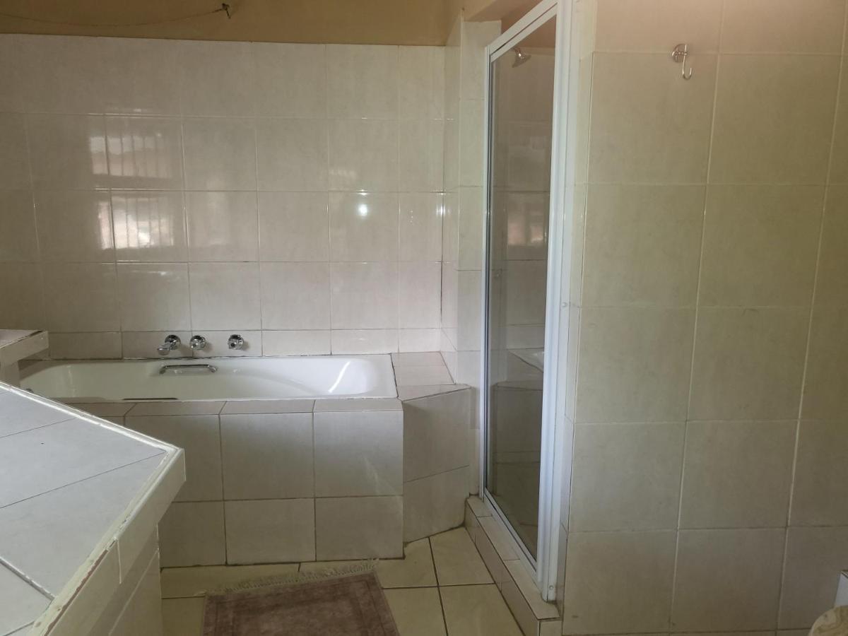 Double Room with Private Bathroom,1344012422:JPEG