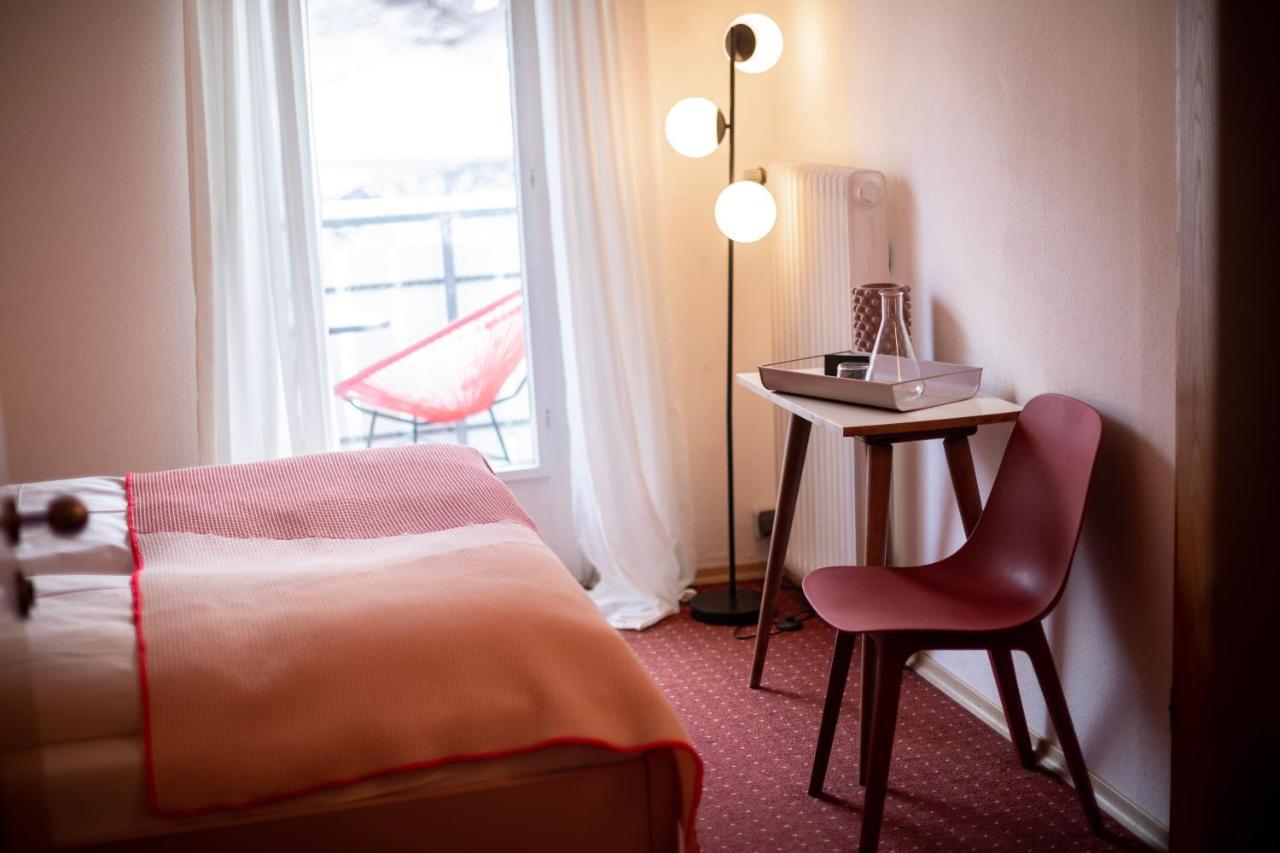 Doppelzimmer mit Balkon