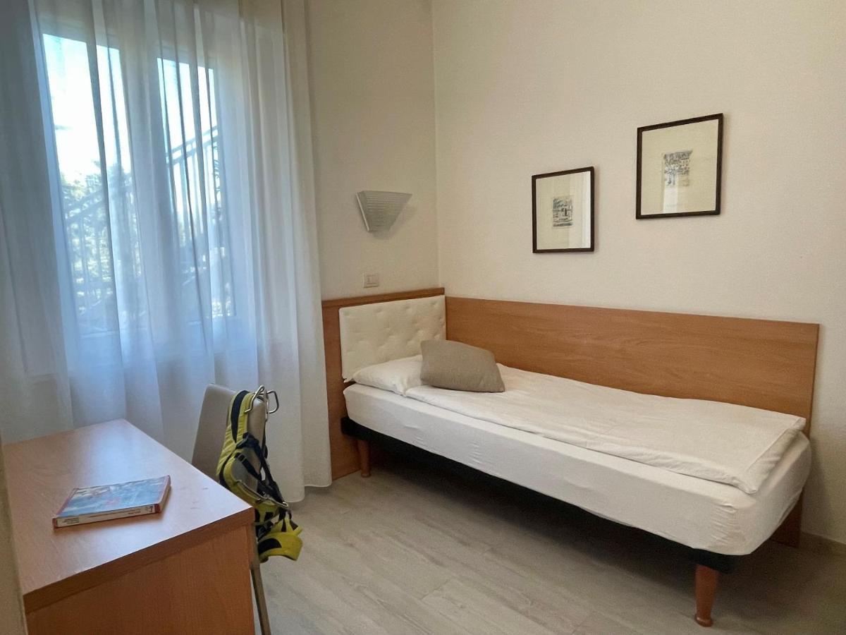 Standard Single Room,1347288584:JPEG