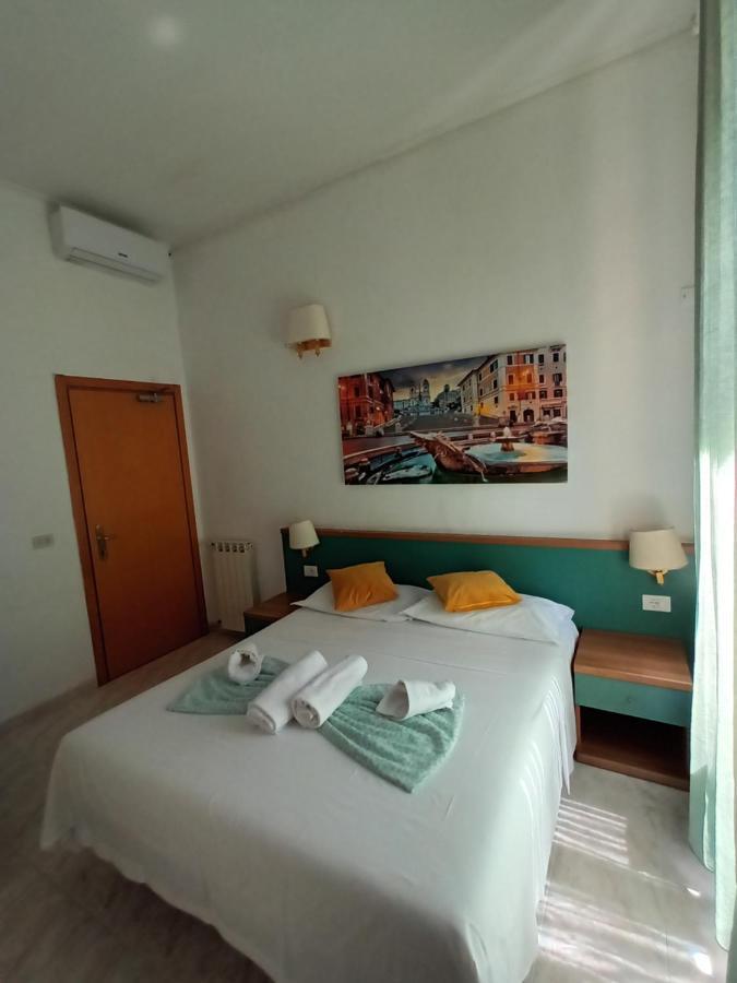 Double or Twin Room,666163866:JPEG