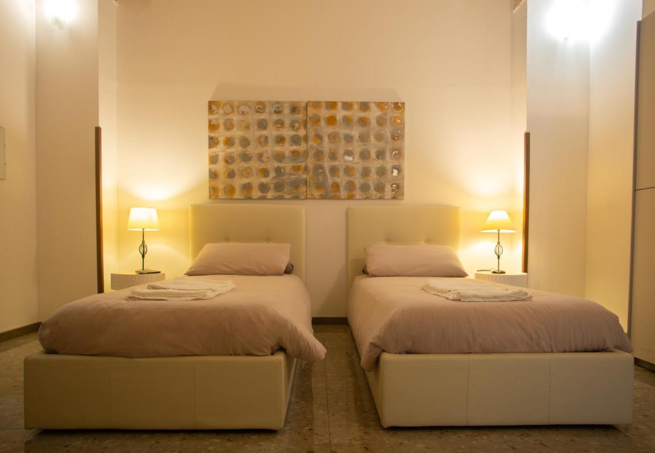 Twin Room Terrace