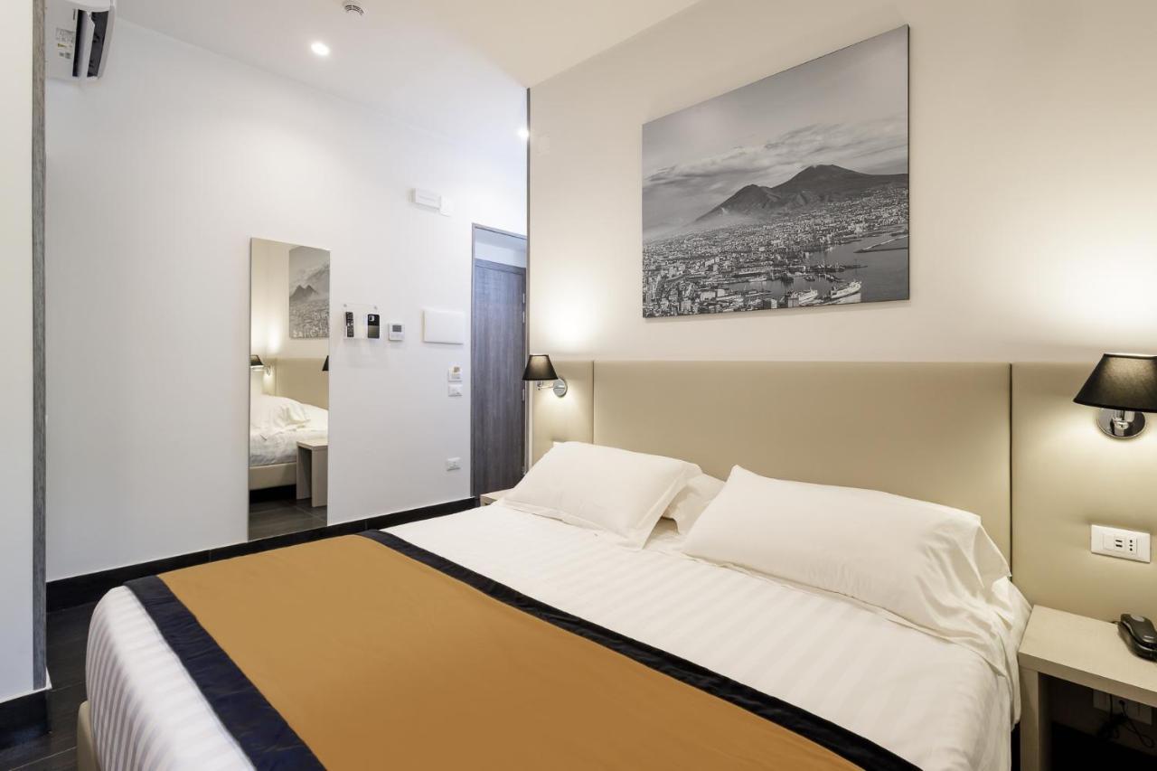 Superior King Room with Sofa Bed - Non-Smoking