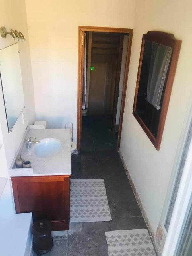 Double Room,1407099686:JPEG