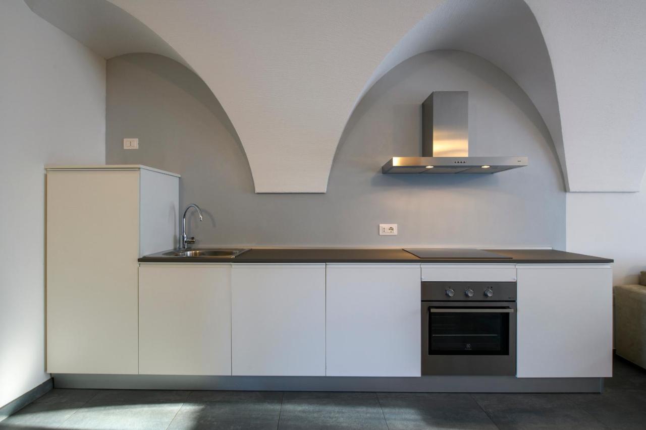 Appartamento con 2 Camere da Letto e Giardino Privato