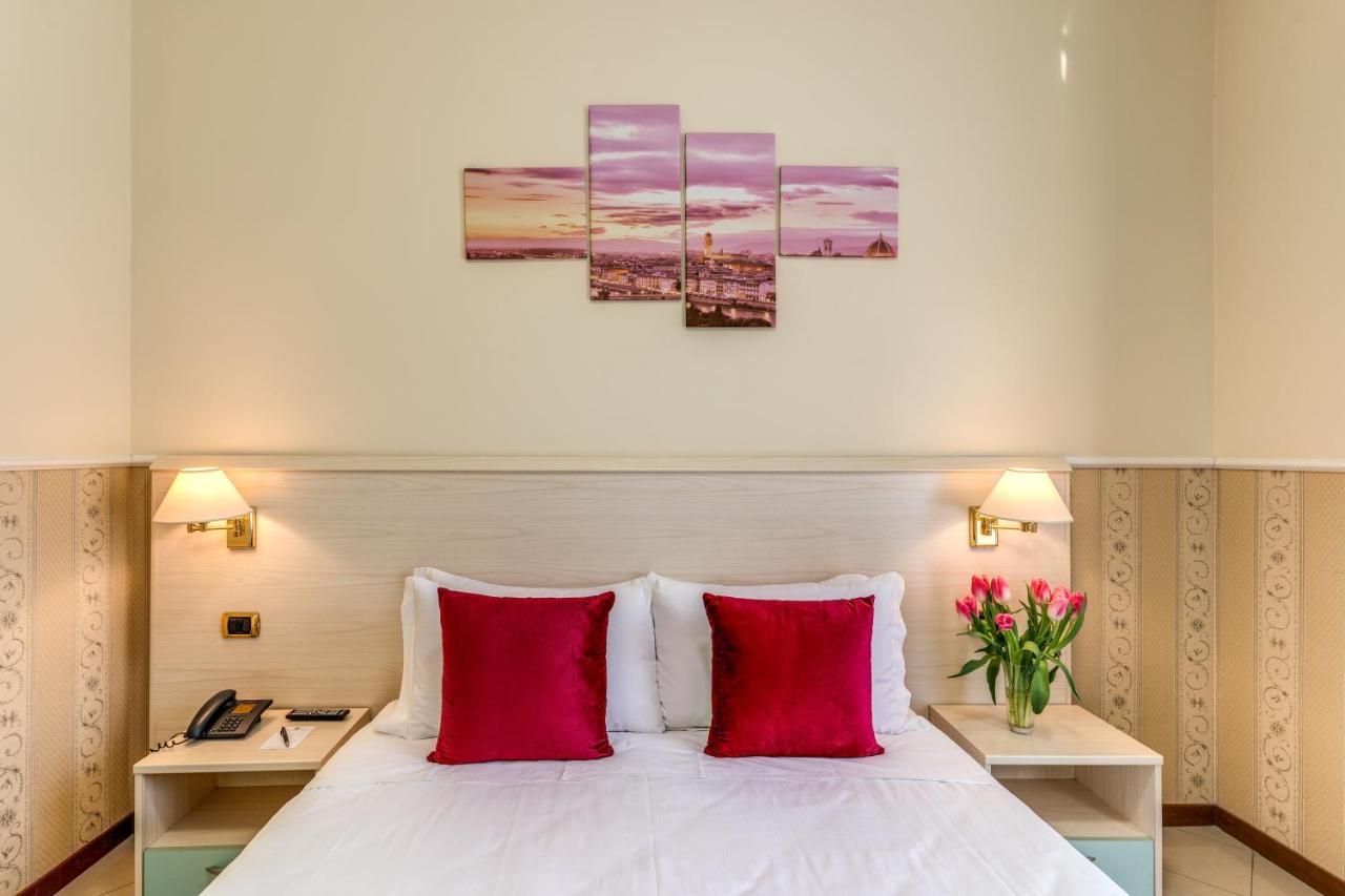 Quarto Standard com Cama de Casal ou 2 de Solteiro