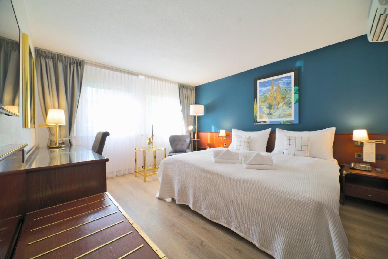 Superior Zimmer mit Kingsize-Bett