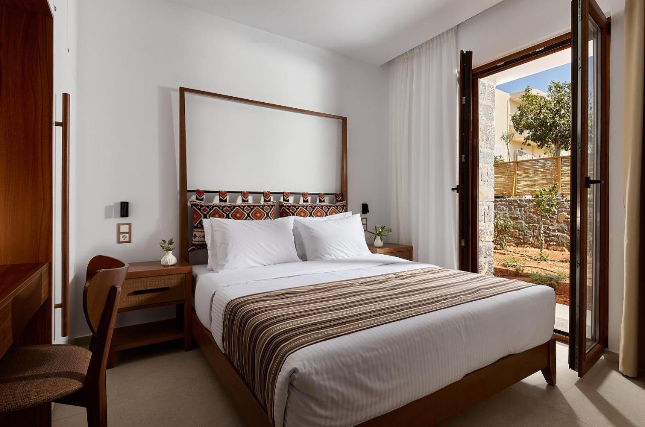 Two Bedroom Suite Private Pool Garden