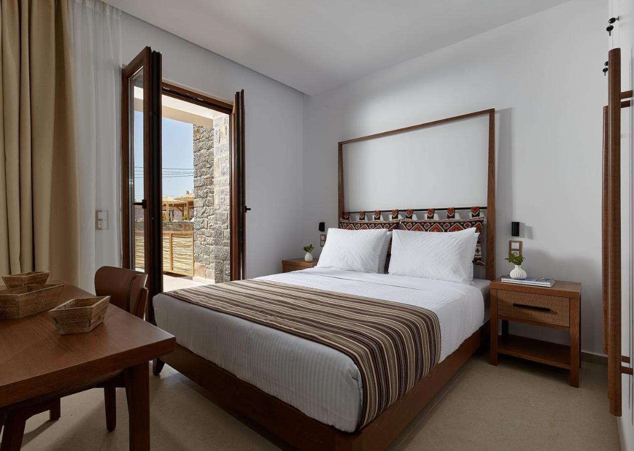 One Bedroom Suite Private Pool Garden