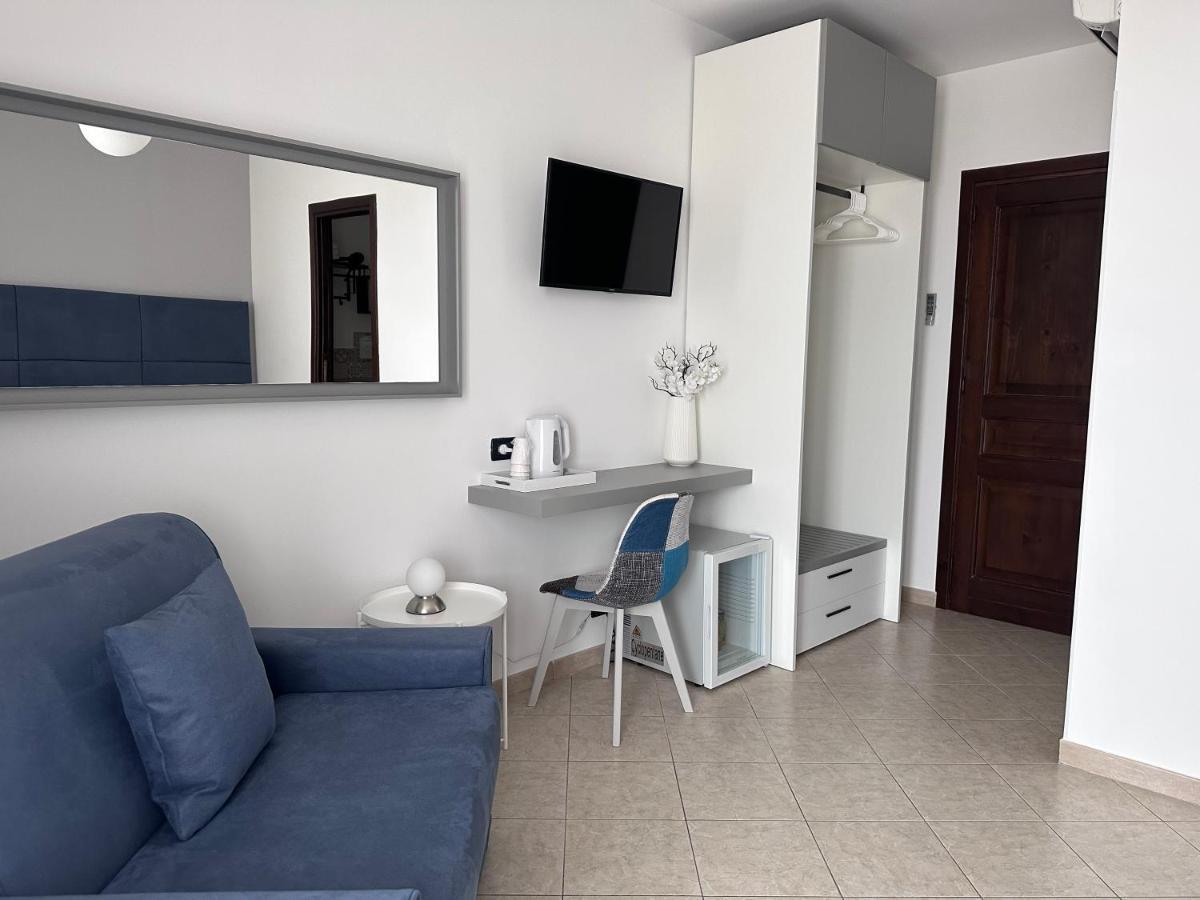 Superior Room Terrace