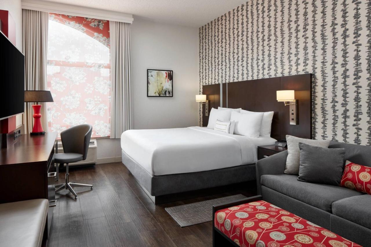 Executive King Room with Sofa Bed,1421811252:JPEG