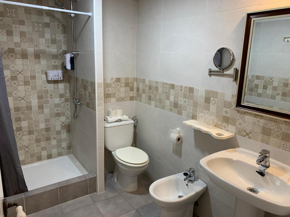 Triple Room Private Bathroom