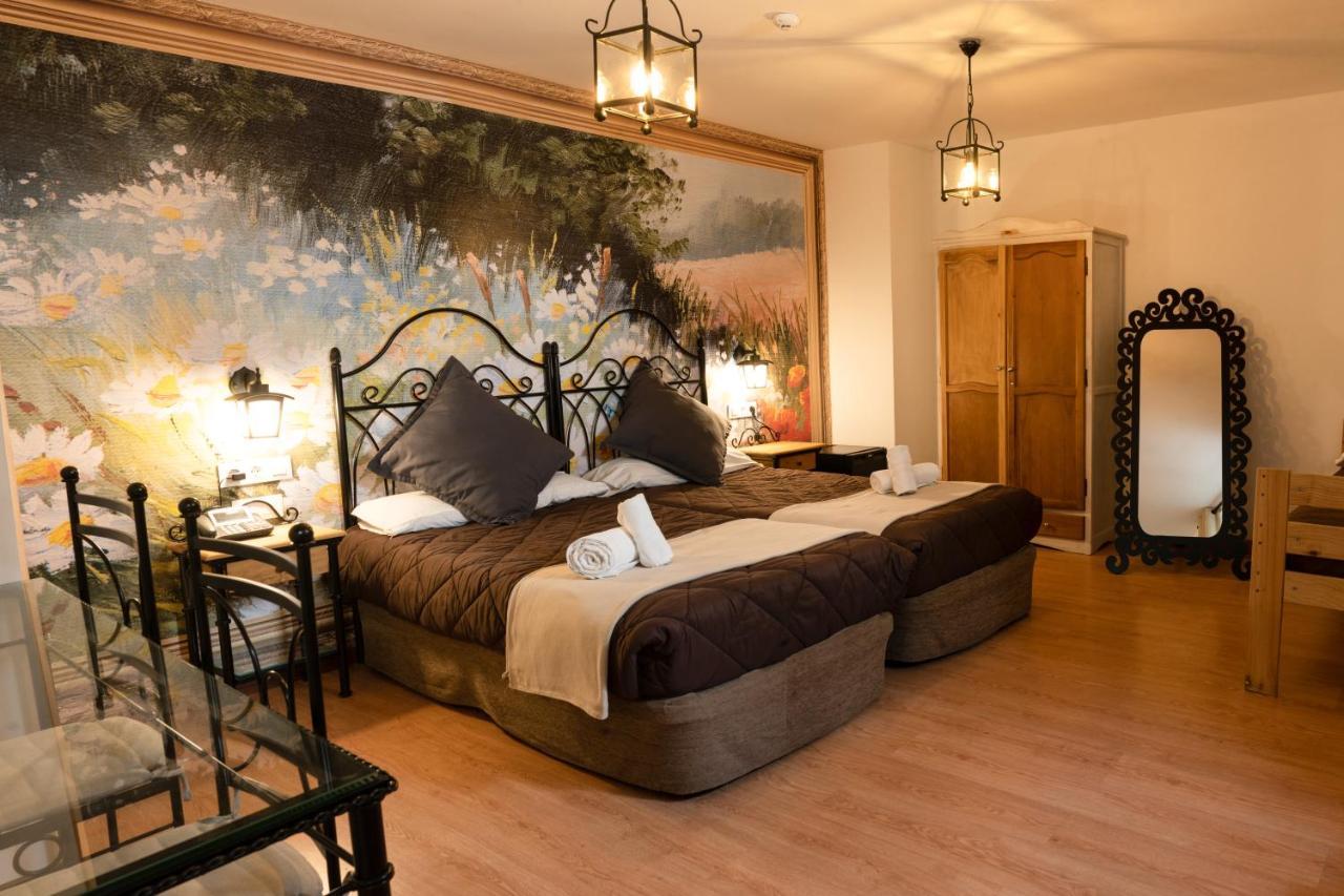 Economy Double Room Private Bathroom