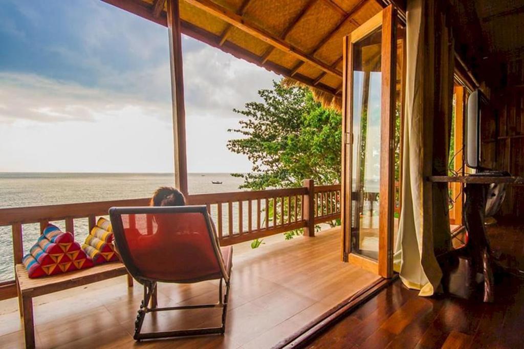 Premier Beach Front Villa