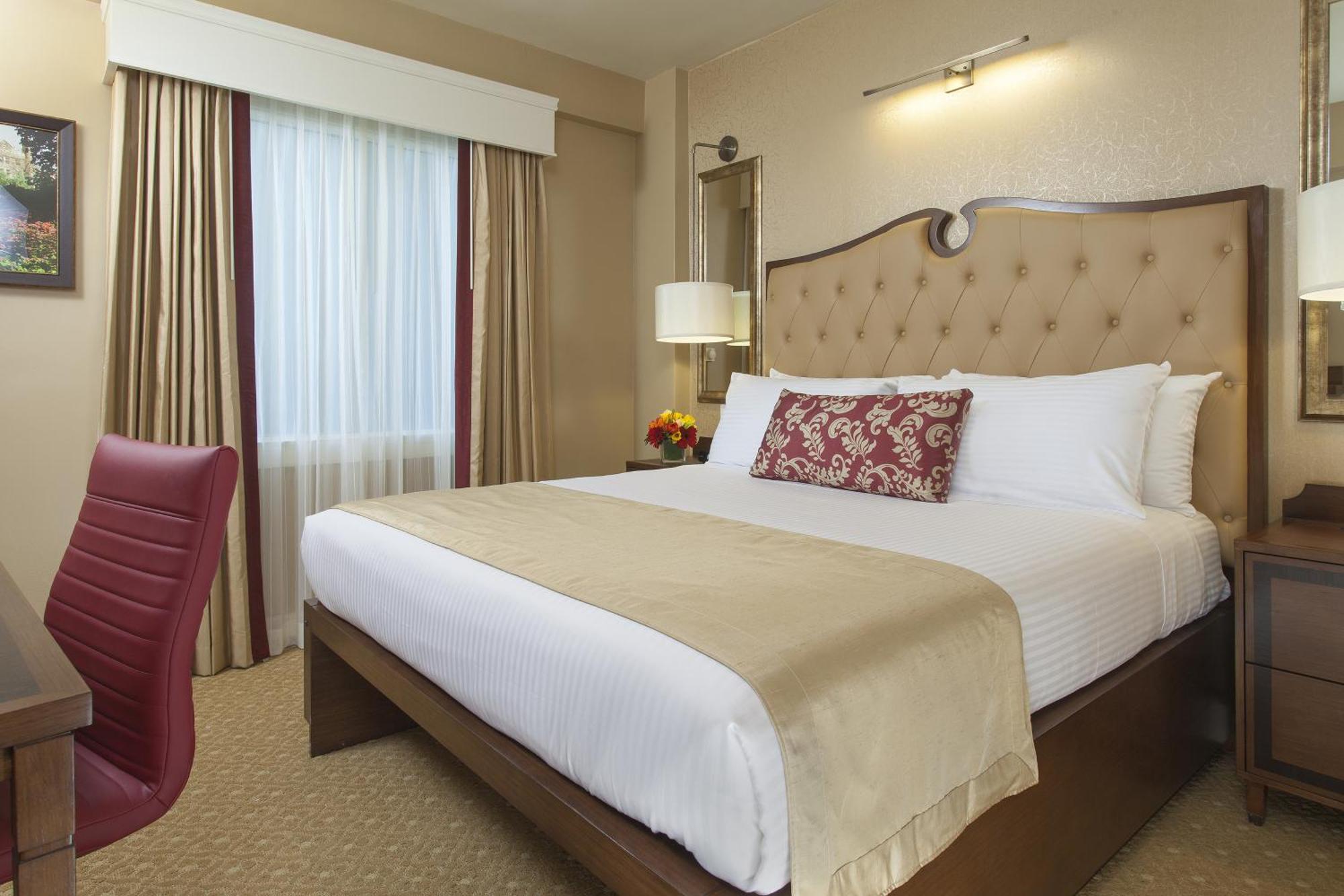 Superior King Room