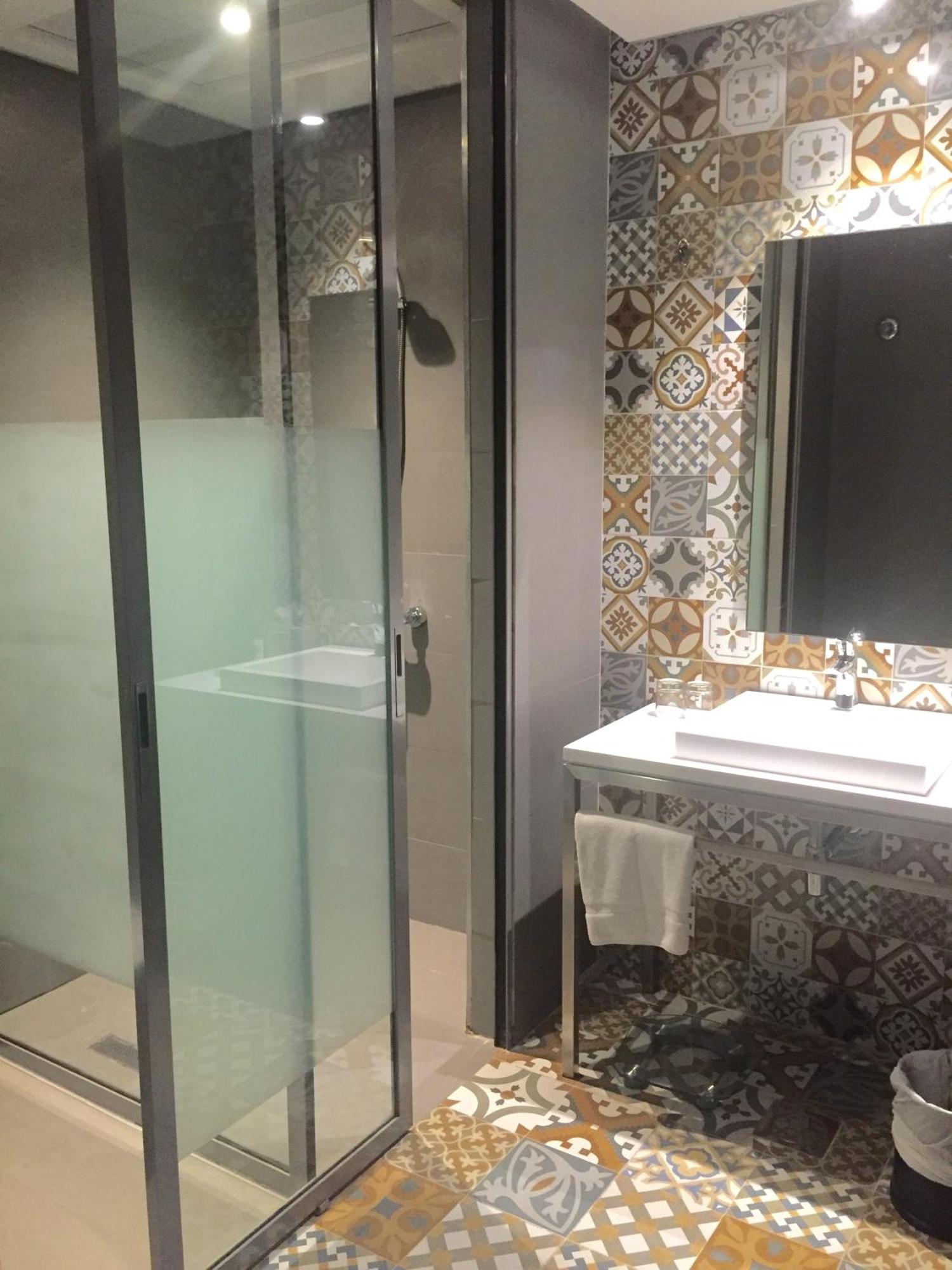 Standard Double Room,1705001937:JPEG