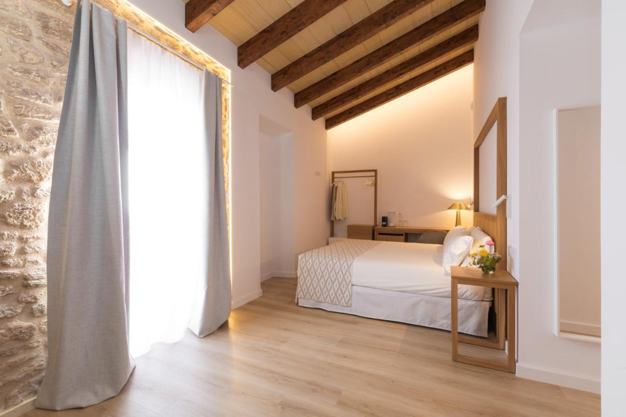 Superior Double Room,1465944203:JPEG
