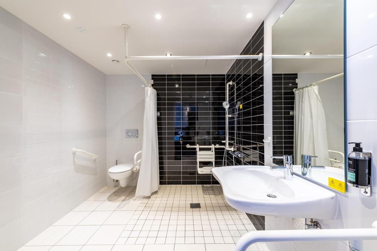 Double Room - Disability Access,1466085941:JPEG