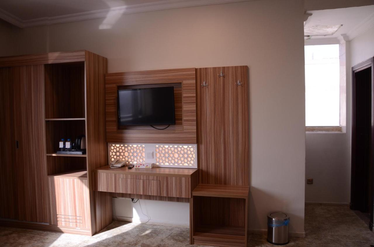 Habitación Triple Básica