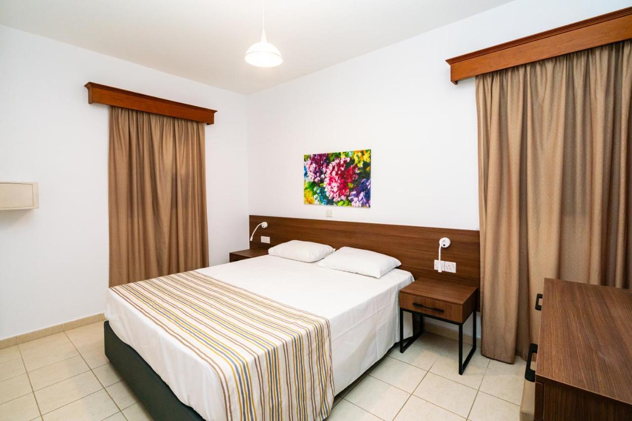 Chambre Triple – Vue sur les Terres
