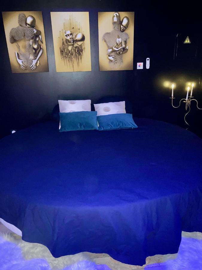 Chambre Lit King-Size avec Baignoire Spa