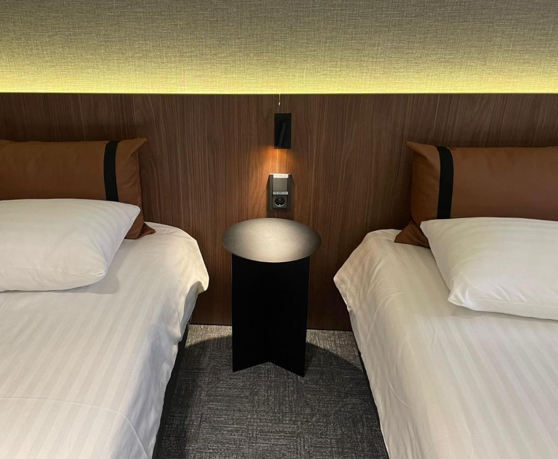 Großes Dreibettzimmer